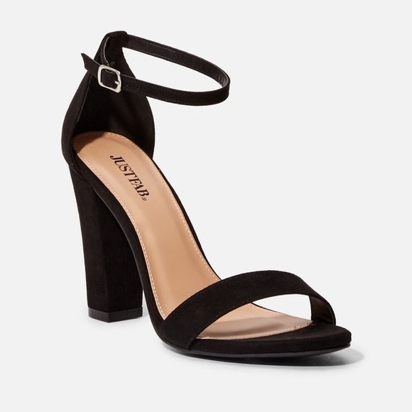 JustFab Shoes - ❗️BRAND NEW❗️ JustFab Block Heel Sandal